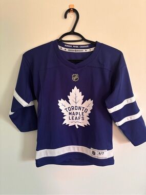 Youth 4-7 Hockey Jersey Toronto Maple Leafs (Marner)